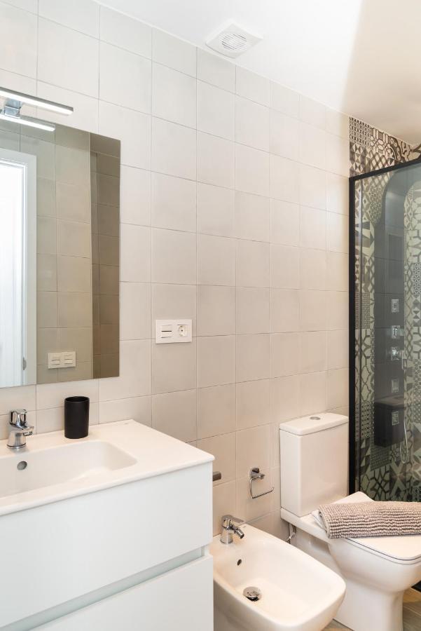 Casa Lucien - Newly Refurbished Apartment With Swimming Pool - Ideal For Couples كوراليهو المظهر الخارجي الصورة